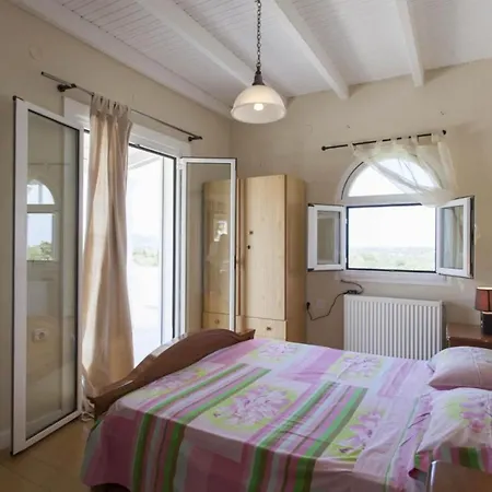 Mavrikia Villa Sfakera