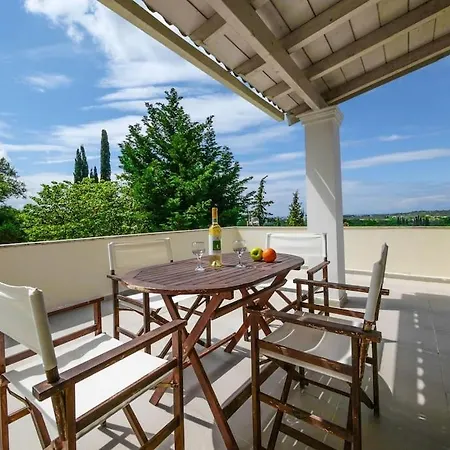 Mavrikia Villa Sfakera